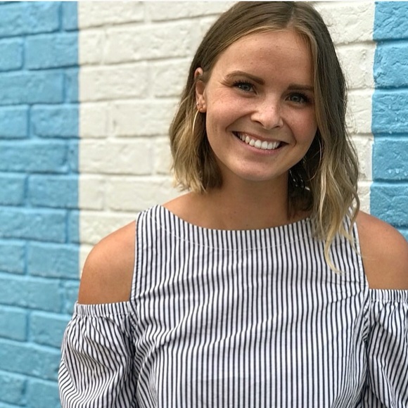 Meet your Posher, Erin - Picture 1 of 1